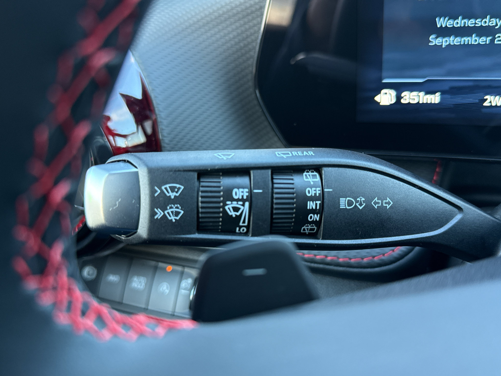 New 2027 Chevrolet Equinox RS AWD/4WD image 16