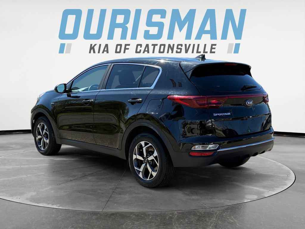 Used 2020 Kia Sportage LX AWD/4WD image 4