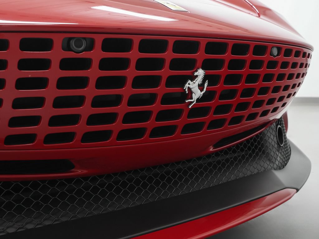 Certified 2023 Ferrari Roma RWD image 7