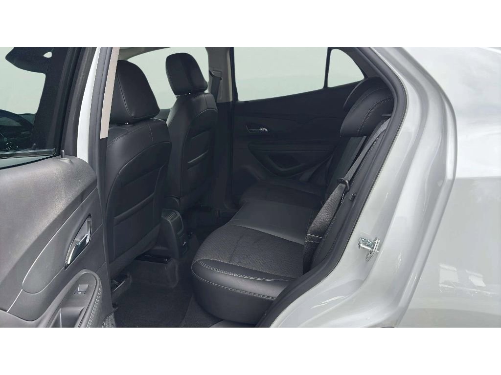 Used 2022 Buick Encore Preferred w/ Safety Package image 10
