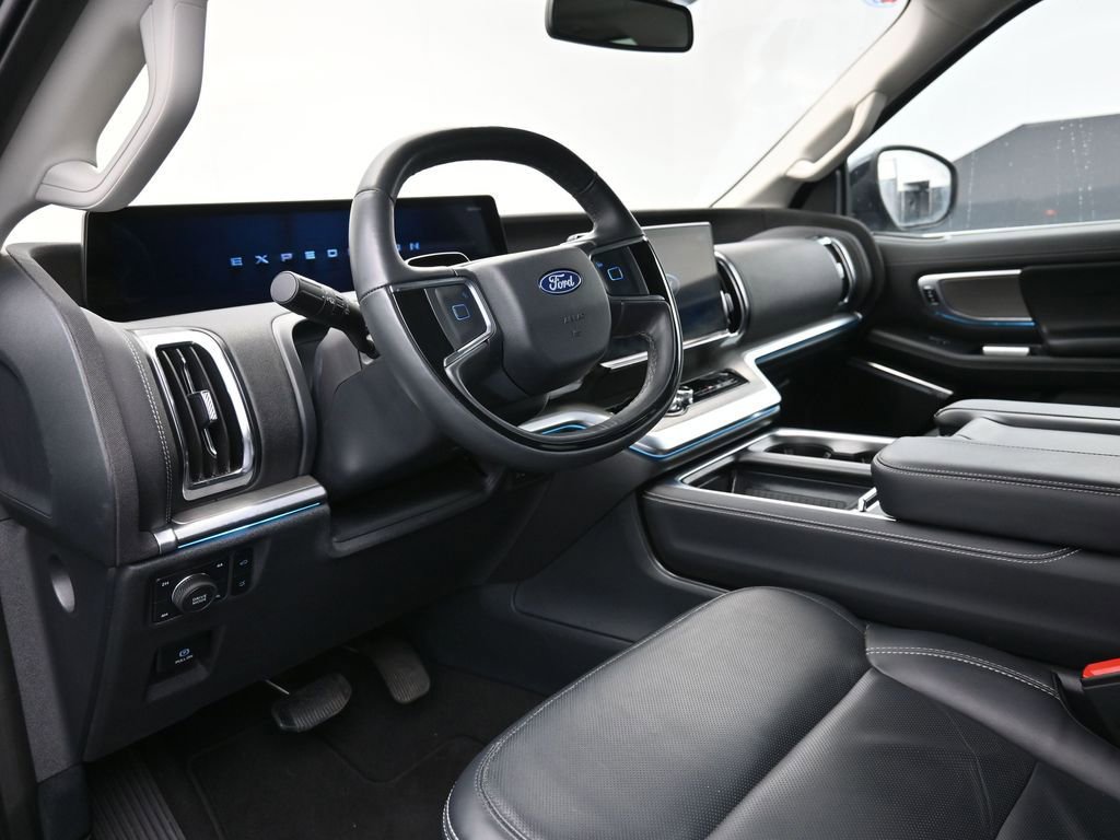 Certified 2025 Ford Expedition Max Platinum AWD/4WD image 18