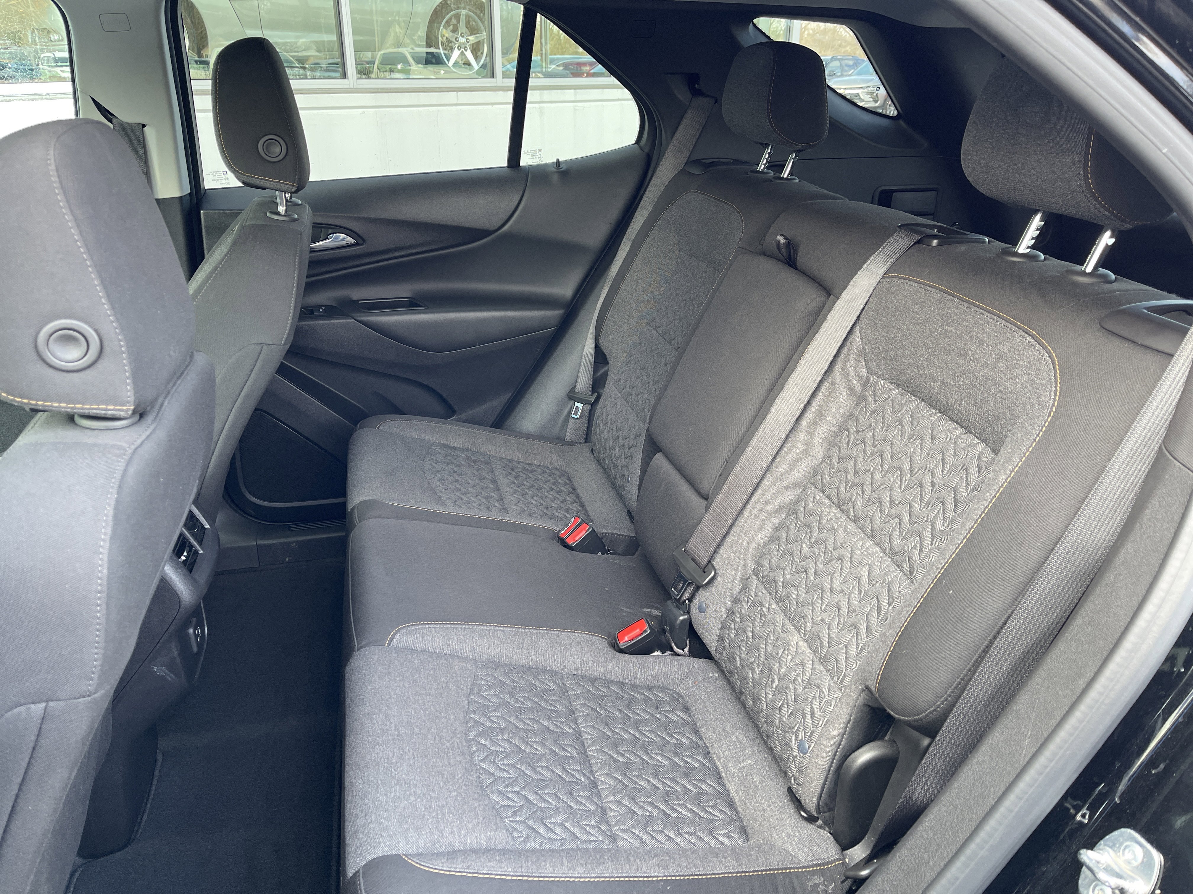 Used 2024 Chevrolet Equinox LT image 38