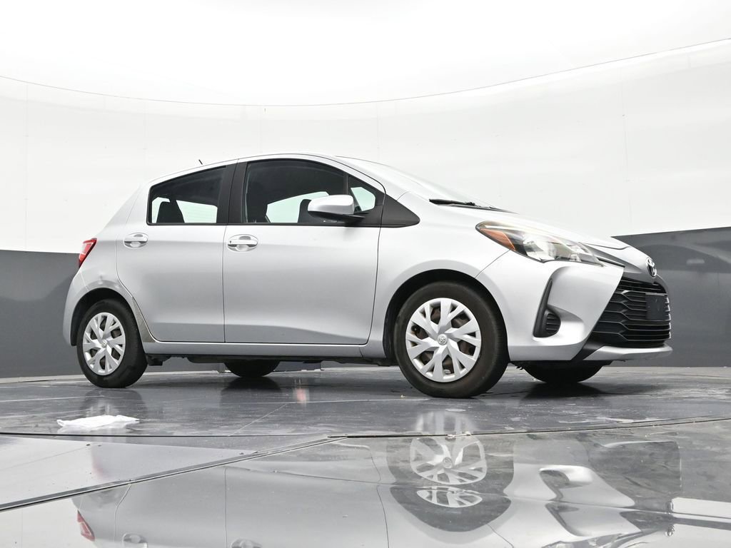 Used 2018 Toyota Yaris L FWD image 26