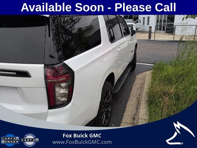 Used 2023 Chevrolet Suburban RST w/ Sport Performance Package AWD/4WD image 4