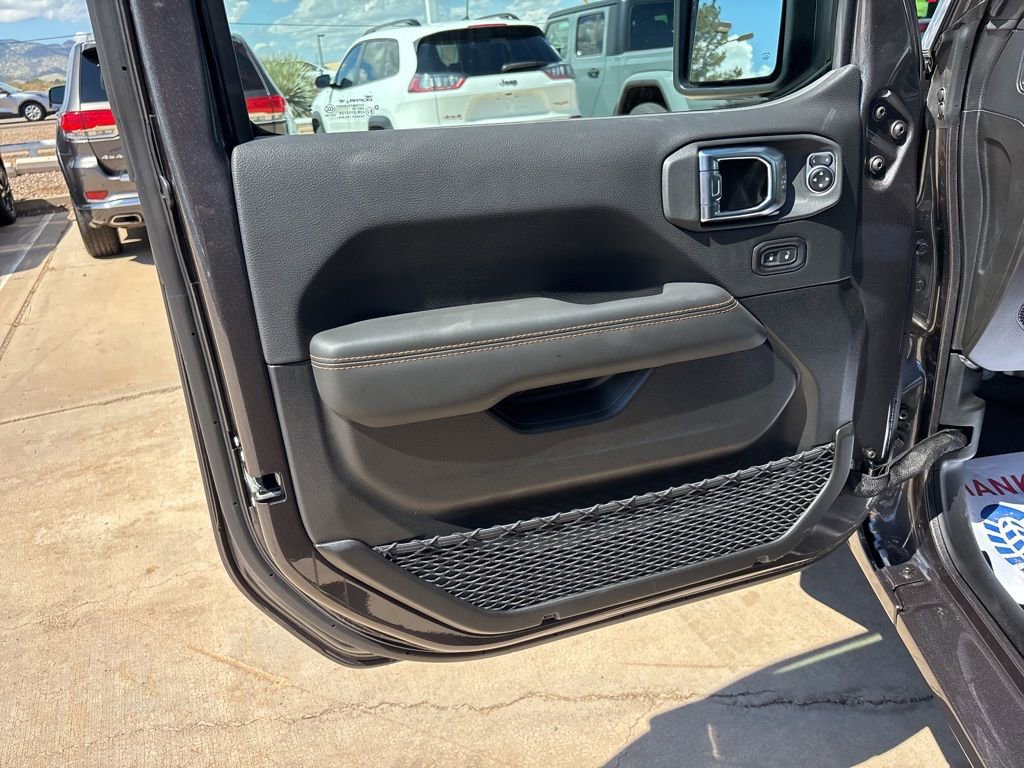 New 2025 Jeep Wrangler Unlimited Sahara image 13