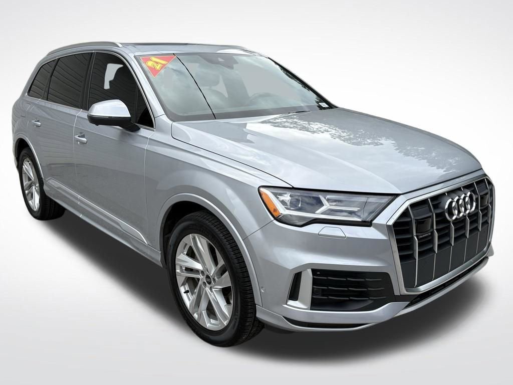 Used 2021 Audi Q7 2.0T Premium Plus w/ Executive Package image 3