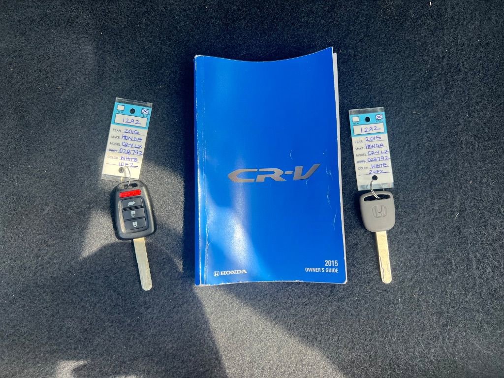 Used 2015 Honda CR-V LX image 41
