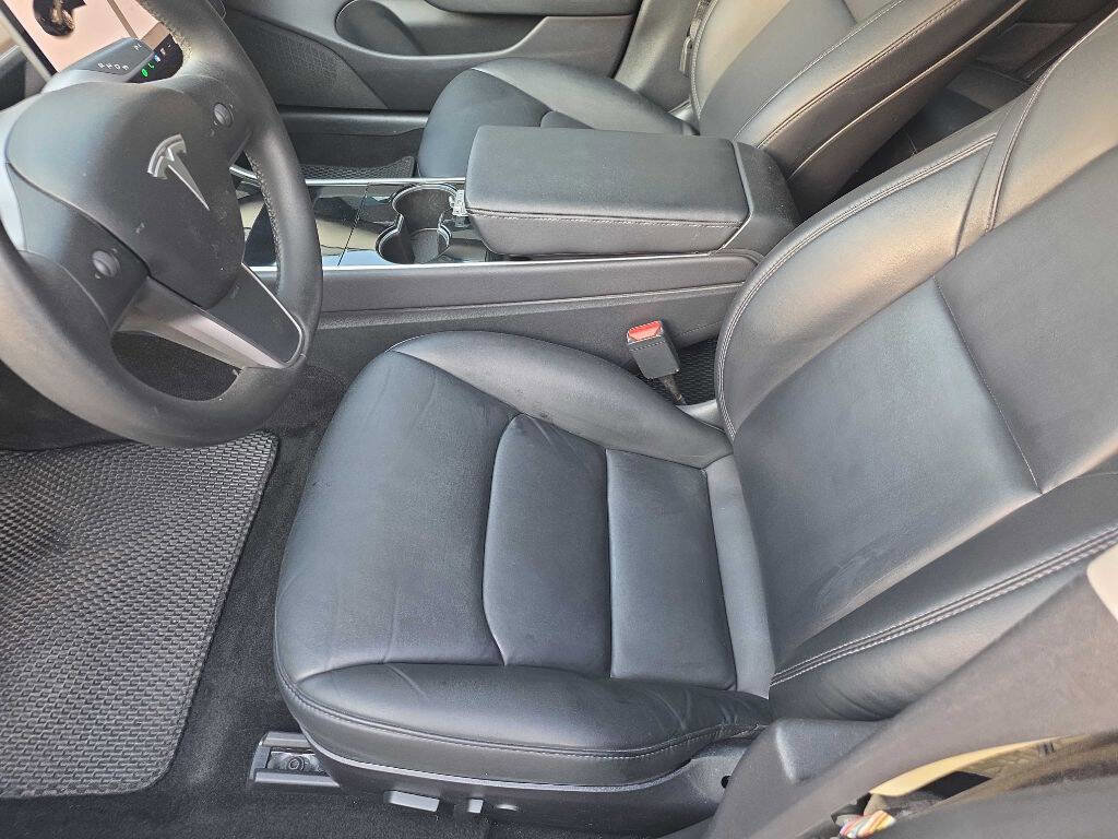 Used 2019 Tesla Model 3 Mid Range image 10
