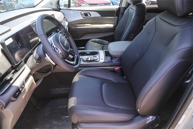 New 2026 Kia Carnival EX image 19