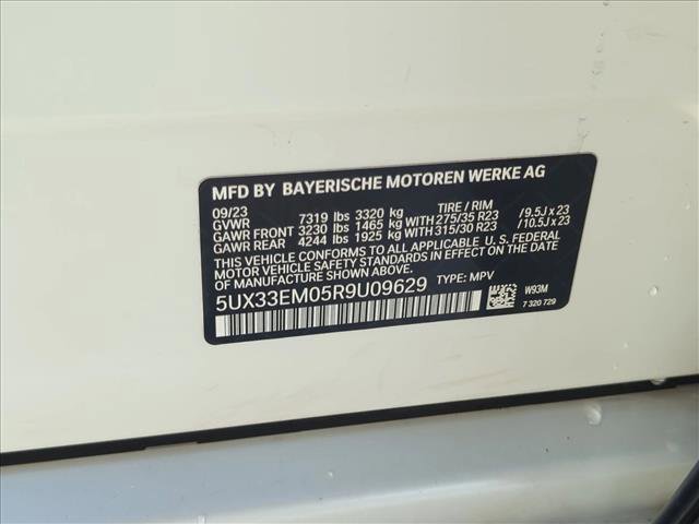 Used 2024 BMW X7 M60i w/ Executive Package image 27