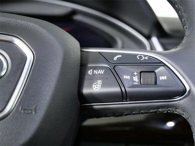 Used 2020 Audi Q5 e Prestige w/ Prestige Package image 24