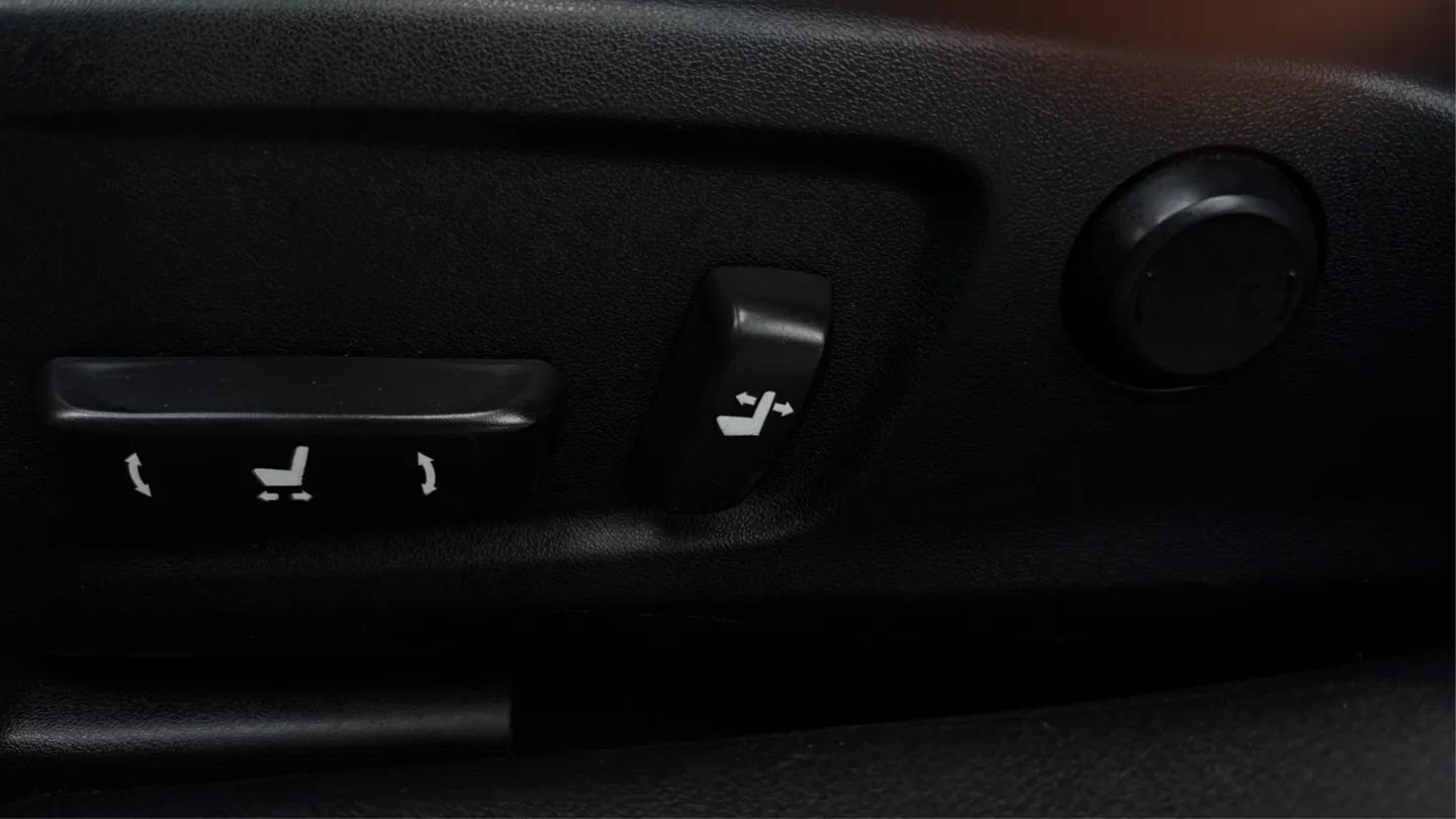 Used 2015 Lexus IS 250 RWD image 47
