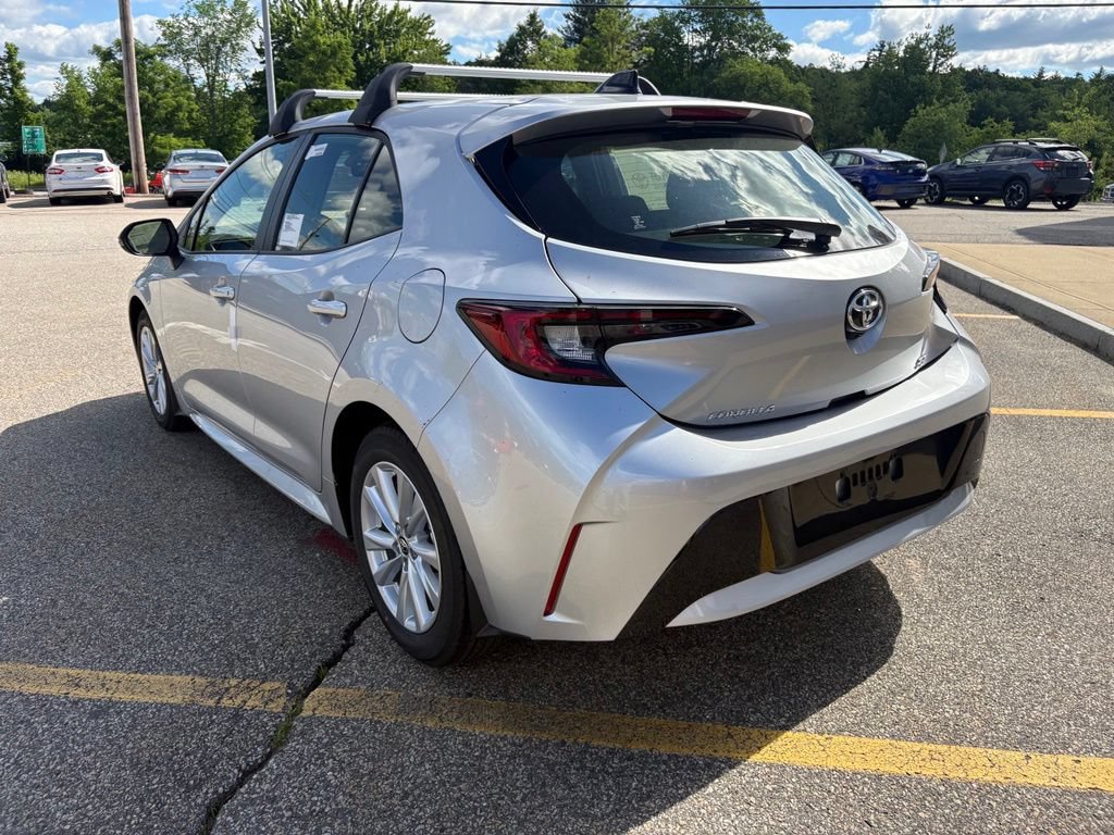 New 2026 Toyota Corolla SE FWD image 3