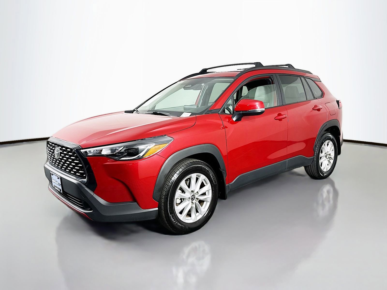 Certified 2024 Toyota Corolla Cross LE w/ Moonroof Package AWD/4WD image 3