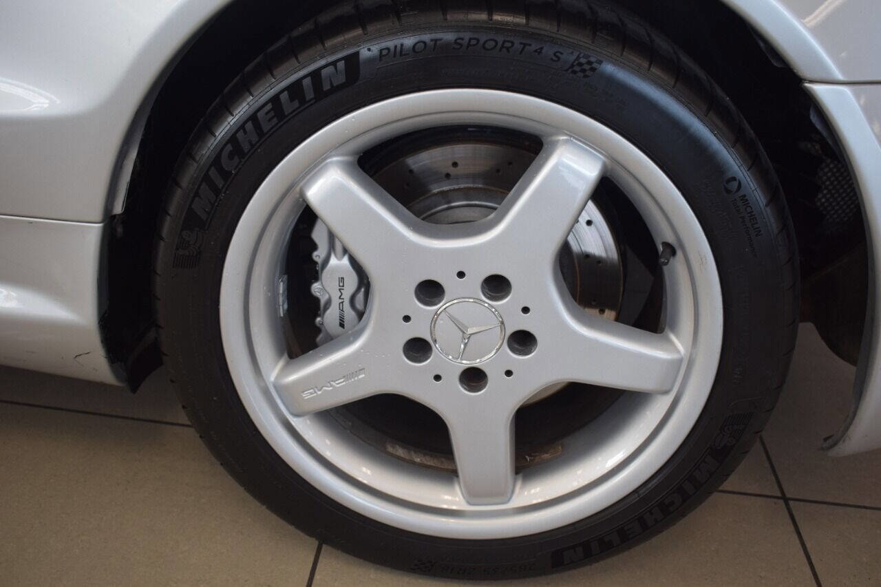 Used 2004 Mercedes-Benz SL 55 AMG image 15