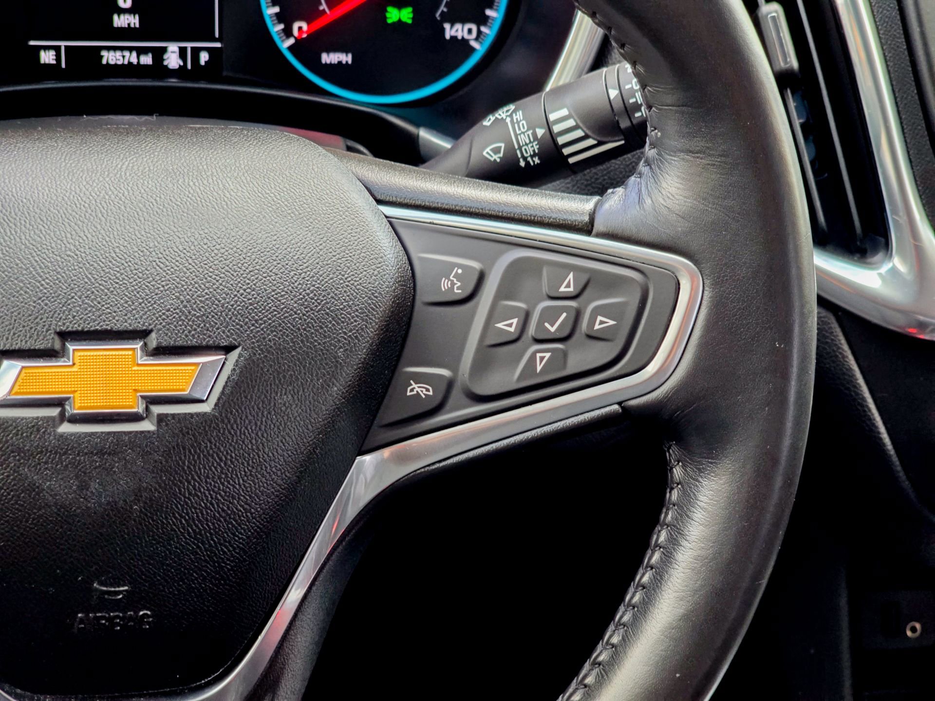 Used 2018 Chevrolet Equinox LT image 30