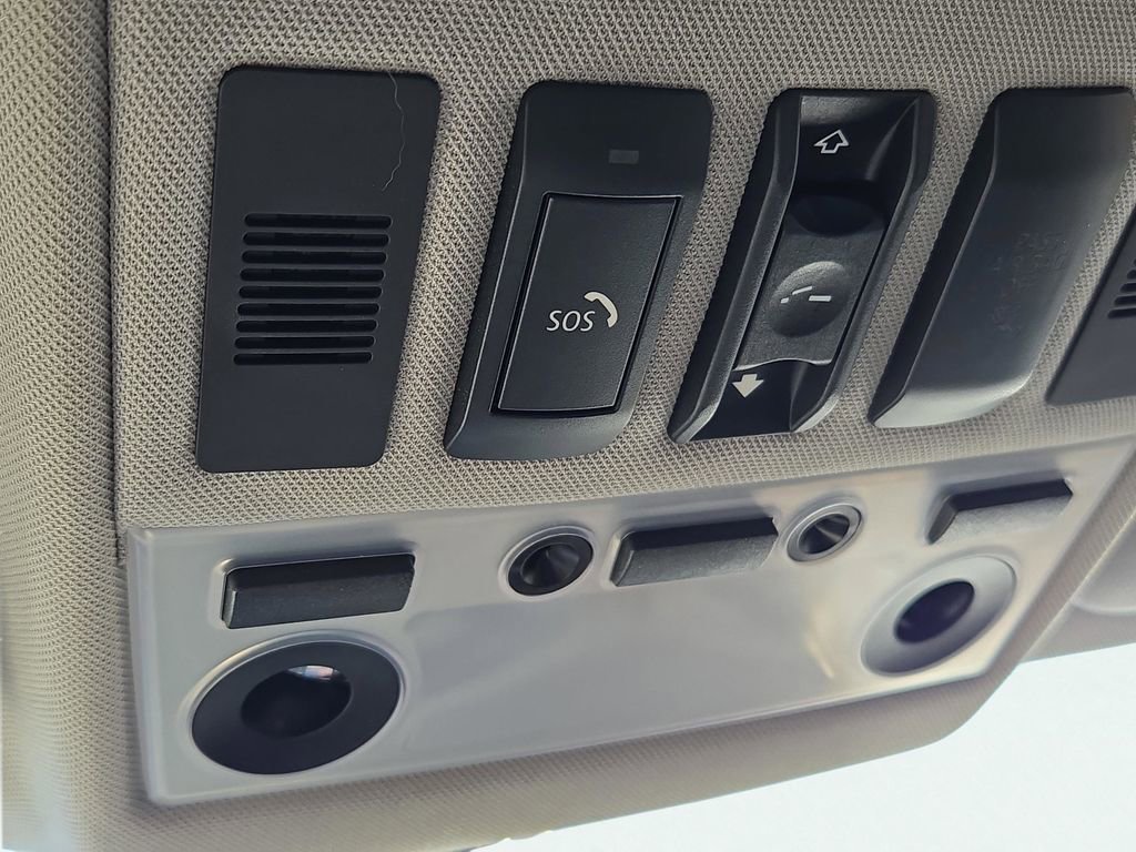 Used 2010 BMW 528i 528i image 29