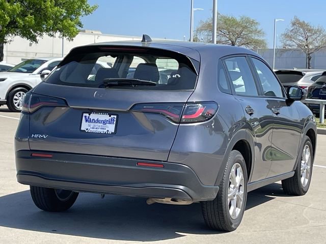 Certified 2025 Honda HR-V LX image 4