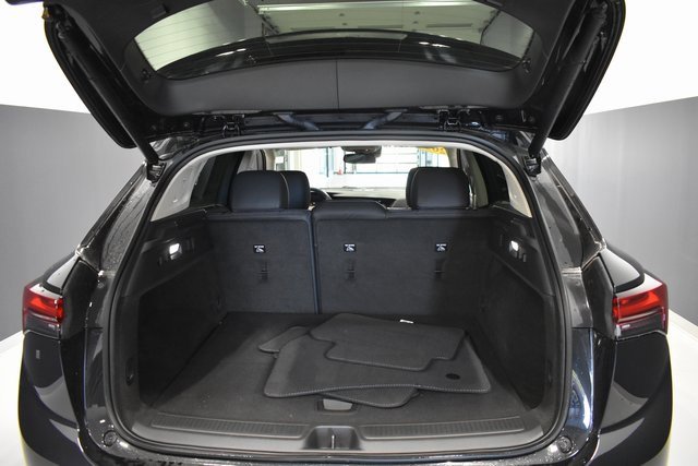 Used 2023 Buick Envision Preferred image 34