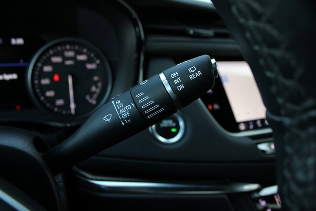 Used 2024 Cadillac XT5 Premium Luxury w/ Platinum Package image 13