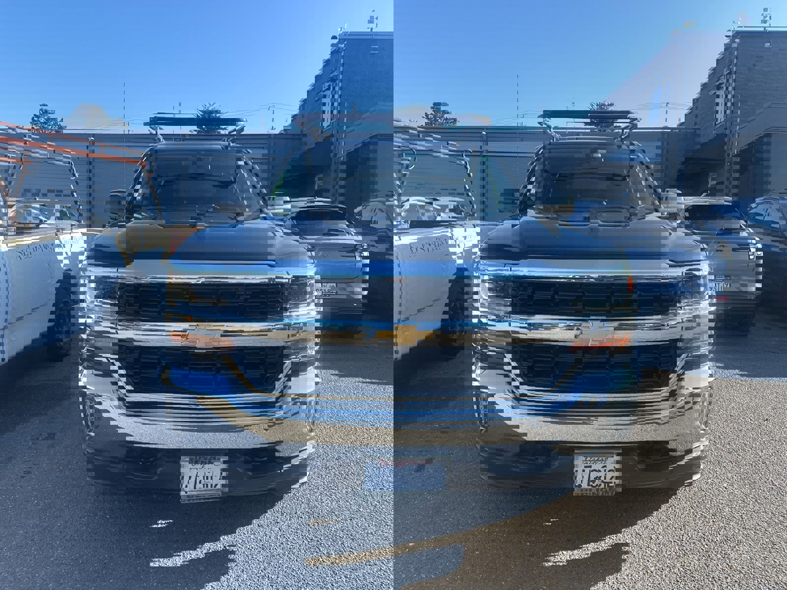 Used 2018 Chevrolet Silverado 1500 LT w/ All Star Edition image 2