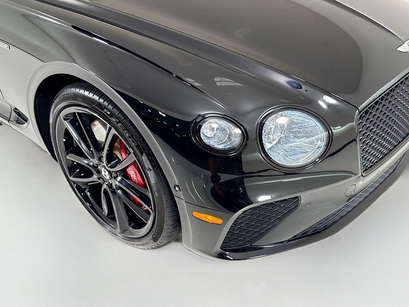 Used 2024 Bentley Continental GT V8 AWD/4WD image 31