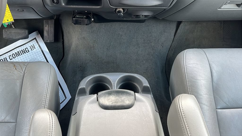 Used 2003 Ford F350 Lariat AWD/4WD image 15