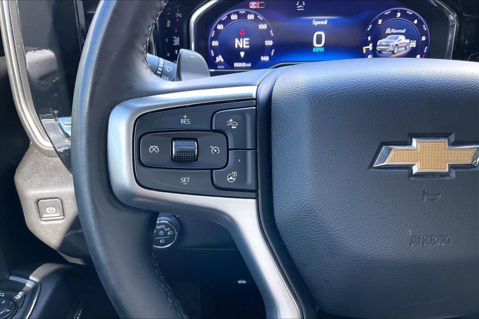 Used 2024 Chevrolet Silverado 1500 LTZ AWD/4WD image 18