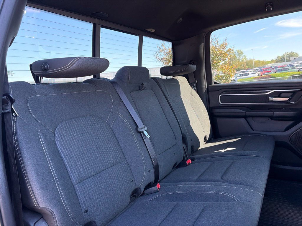 Used 2019 RAM 1500 Big Horn AWD/4WD image 30