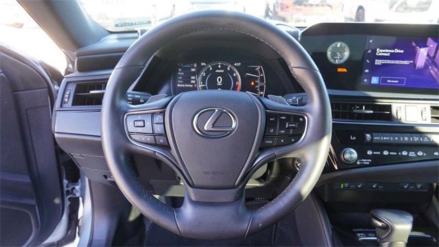 Used 2024 Lexus ES 250 w/ Premium Package image 28