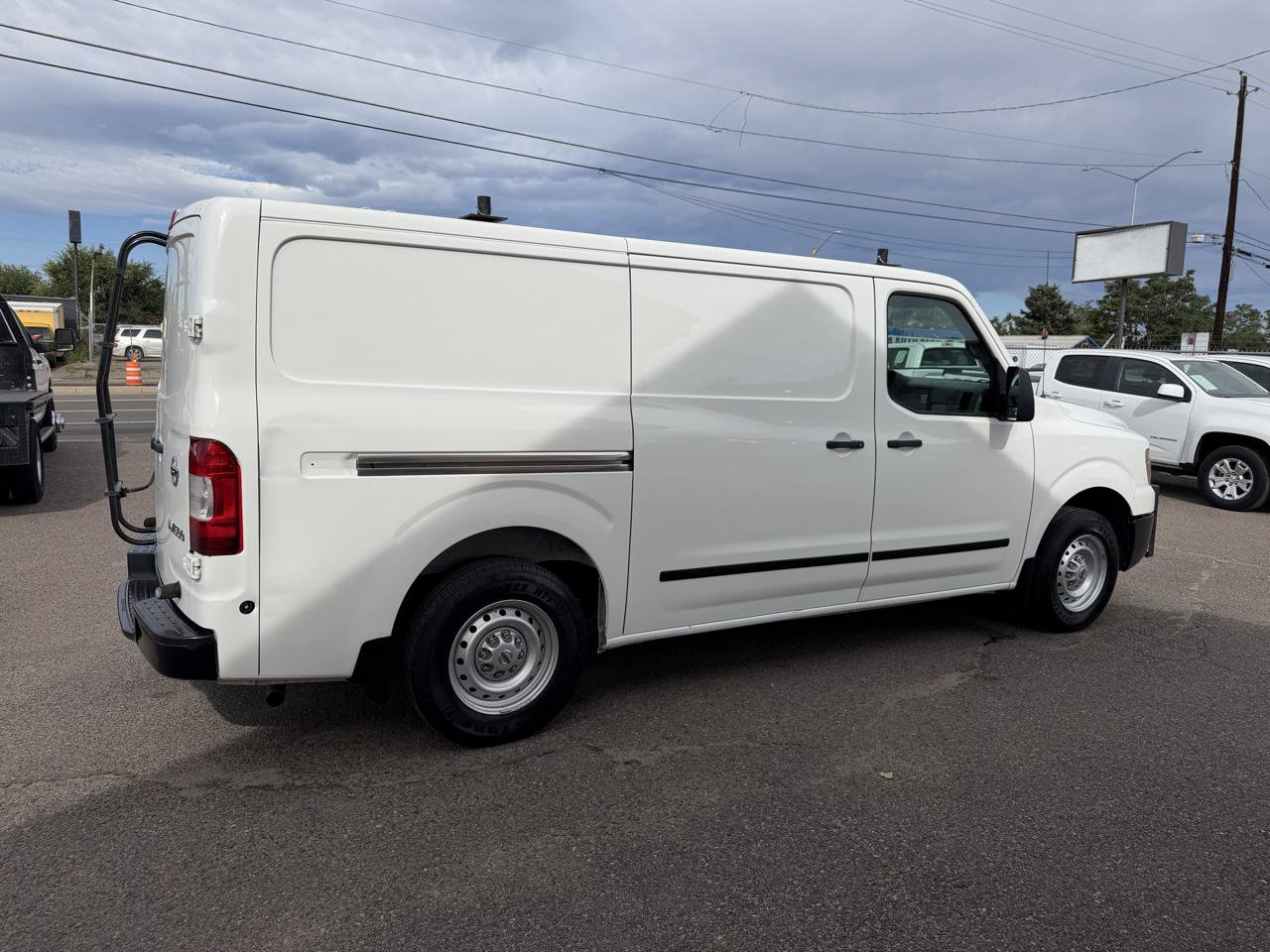Used 2020 Nissan NV 1500 S RWD image 10