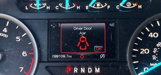 Used 2019 Ford F150 XLT w/ Equipment Group 302A Luxury AWD/4WD image 2