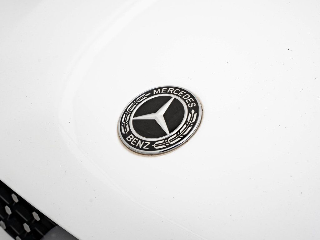 Used 2019 Mercedes-Benz GLC 300 4MATIC Coupe image 16