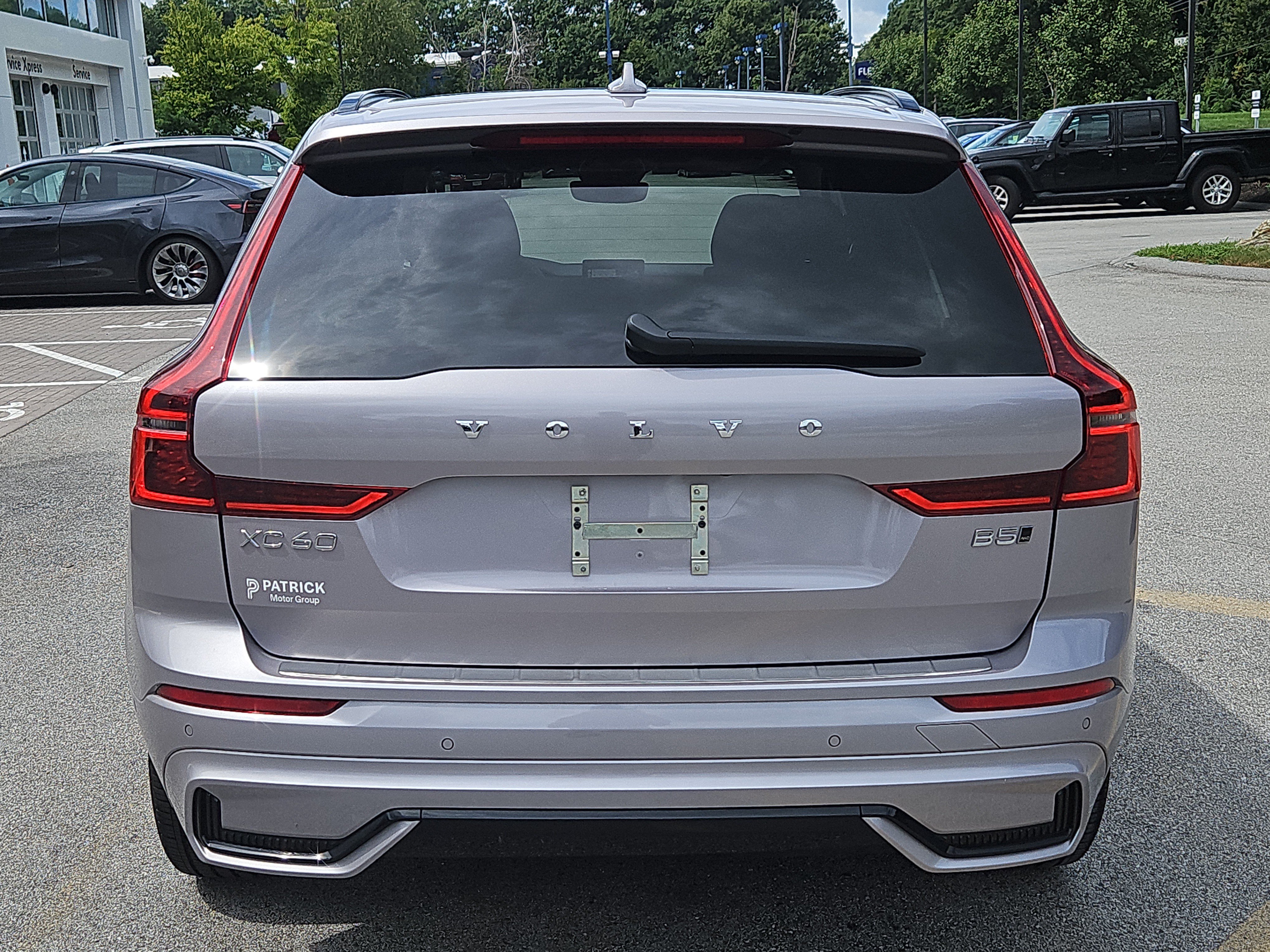 Used 2026 Volvo XC60 B5 Plus w/ Protection Package Premier AWD/4WD image 28