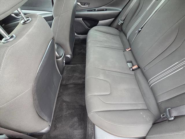 Used 2024 Hyundai Elantra SEL image 18