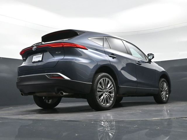 Used 2024 Toyota Venza XLE AWD/4WD image 37