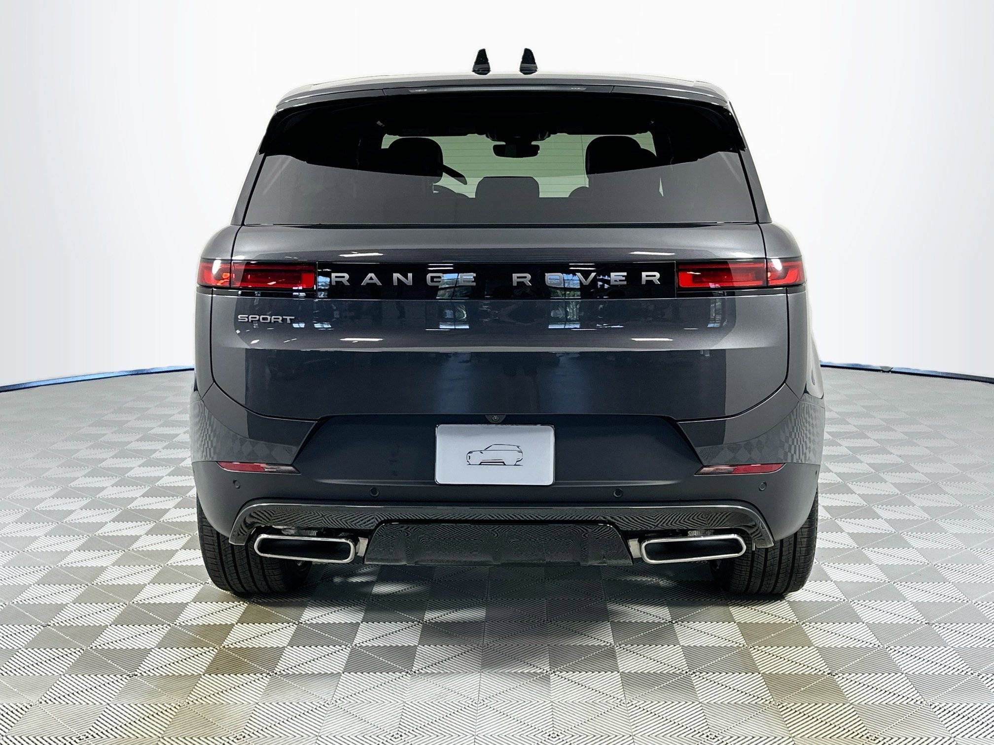 Used 2026 Land Rover Range Rover Sport SE AWD/4WD image 6