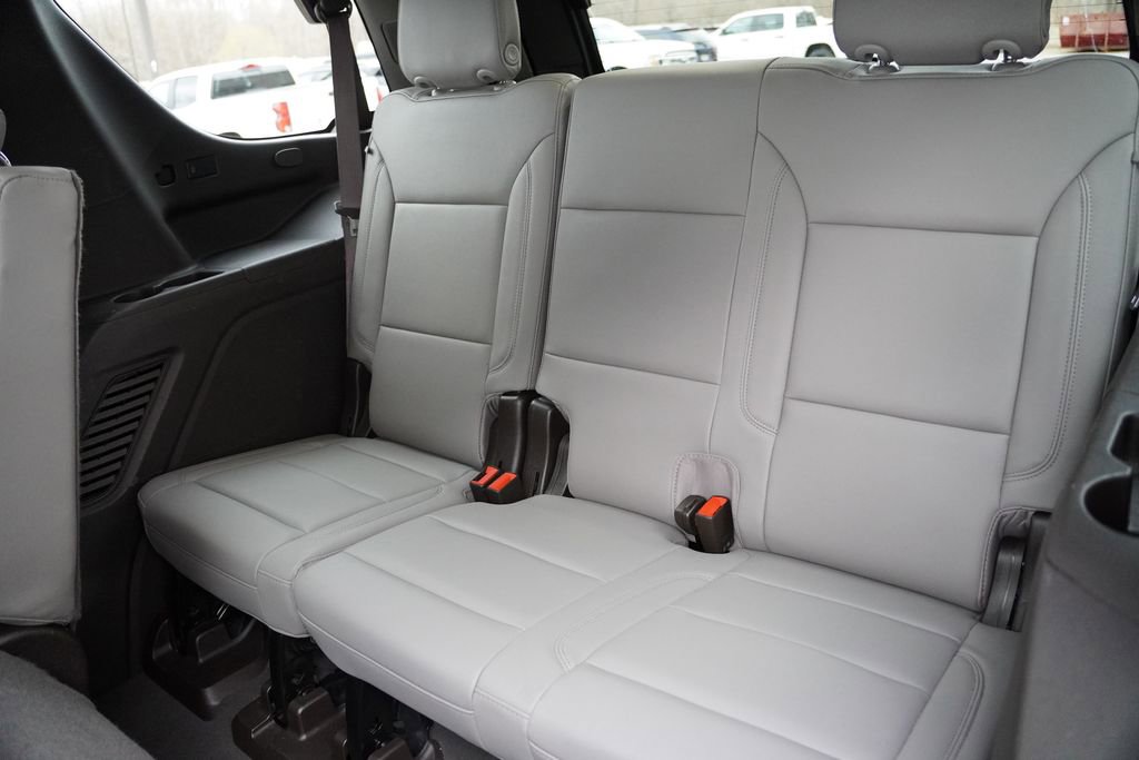 Used 2022 Chevrolet Tahoe LT w/ LT Signature Package image 19