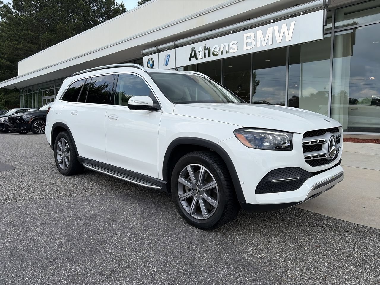 Used 2021 Mercedes-Benz GLS 450 4MATIC image 2