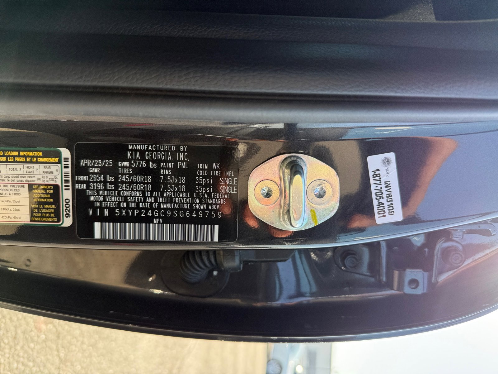 Used 2025 Kia Telluride LX FWD image 24