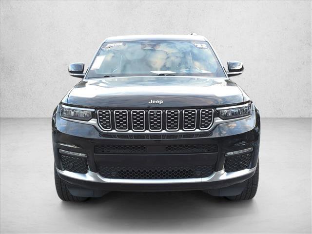 Used 2022 Jeep Grand Cherokee L Summit w/ Luxury Tech Group V image 2