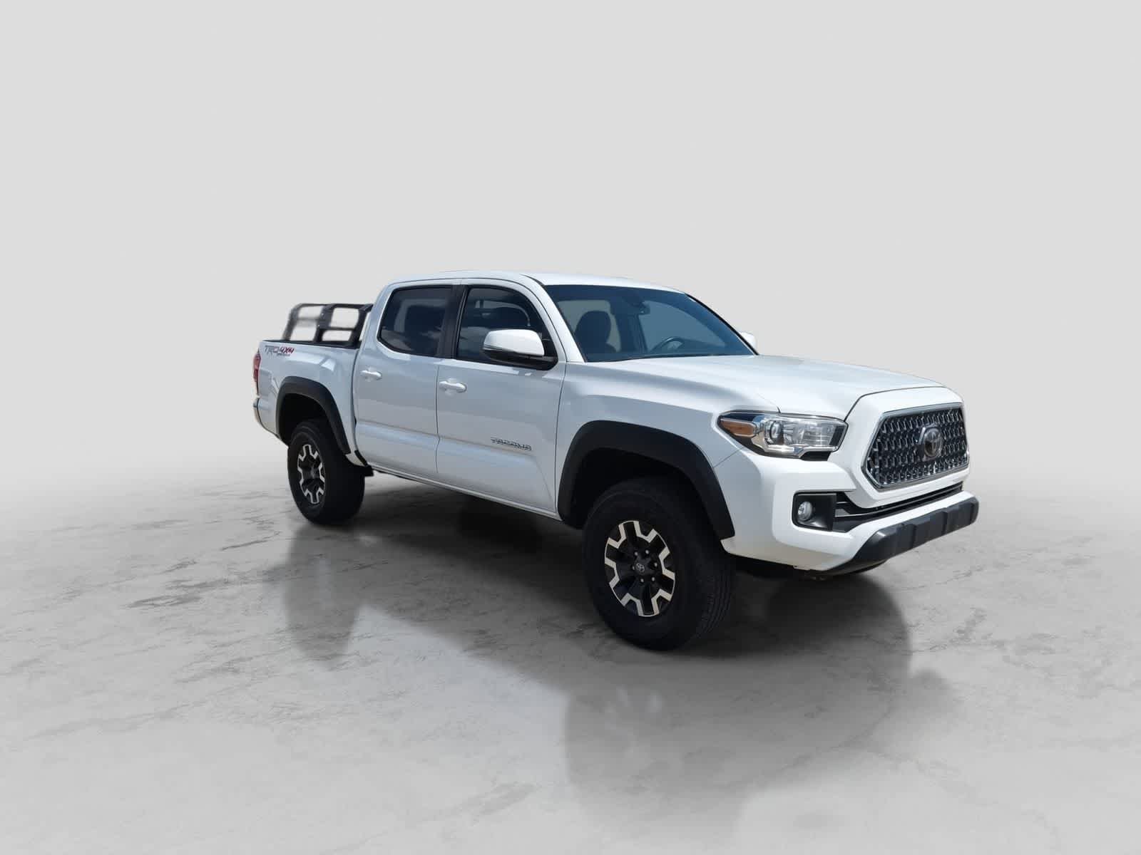 Used 2019 Toyota Tacoma TRD Off-Road AWD/4WD image 2
