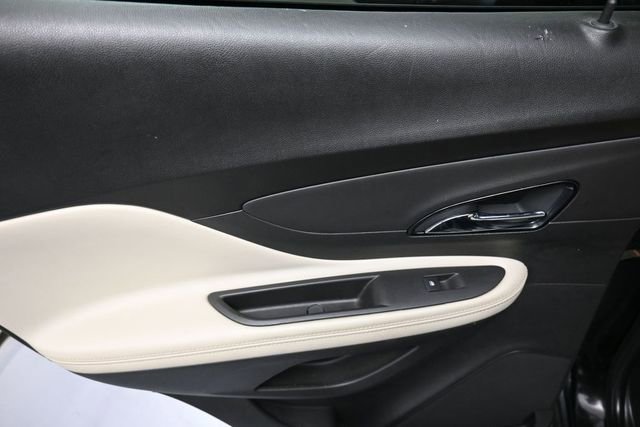 Used 2020 Buick Encore Preferred w/ Safety Package FWD image 19
