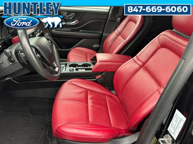 Used 2023 Lincoln Corsair Reserve w/ Jet Appearance Package AWD/4WD image 17