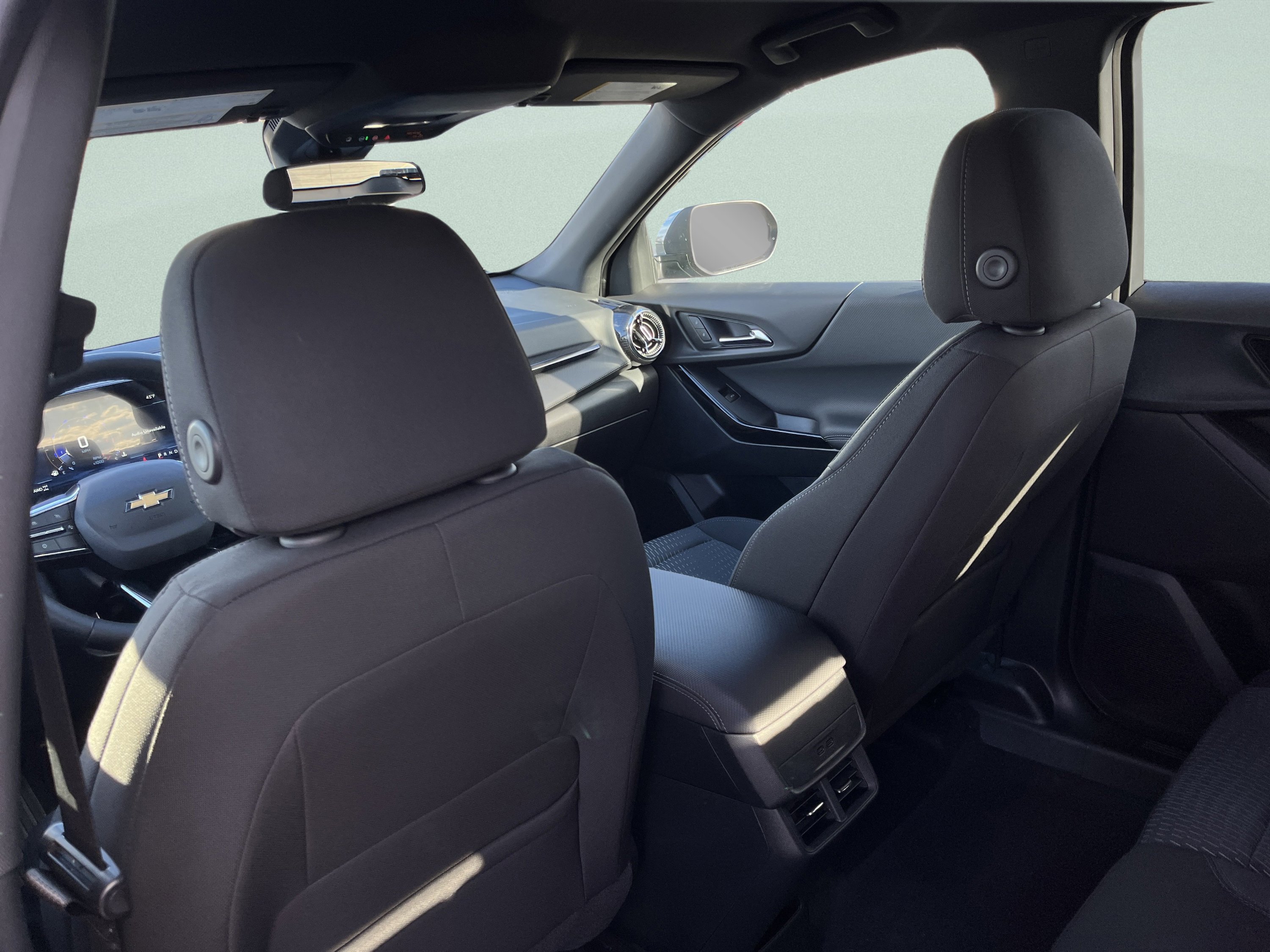 New 2026 Chevrolet Equinox LT image 21