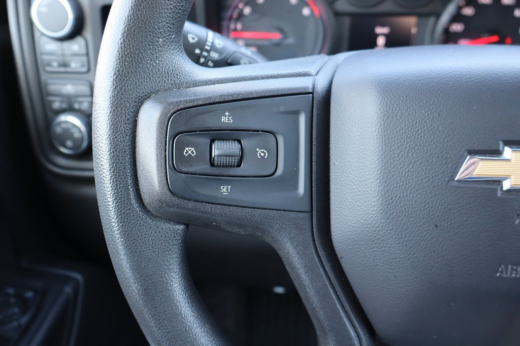 Used 2020 Chevrolet Silverado 1500 Custom w/ Custom Value Package image 7