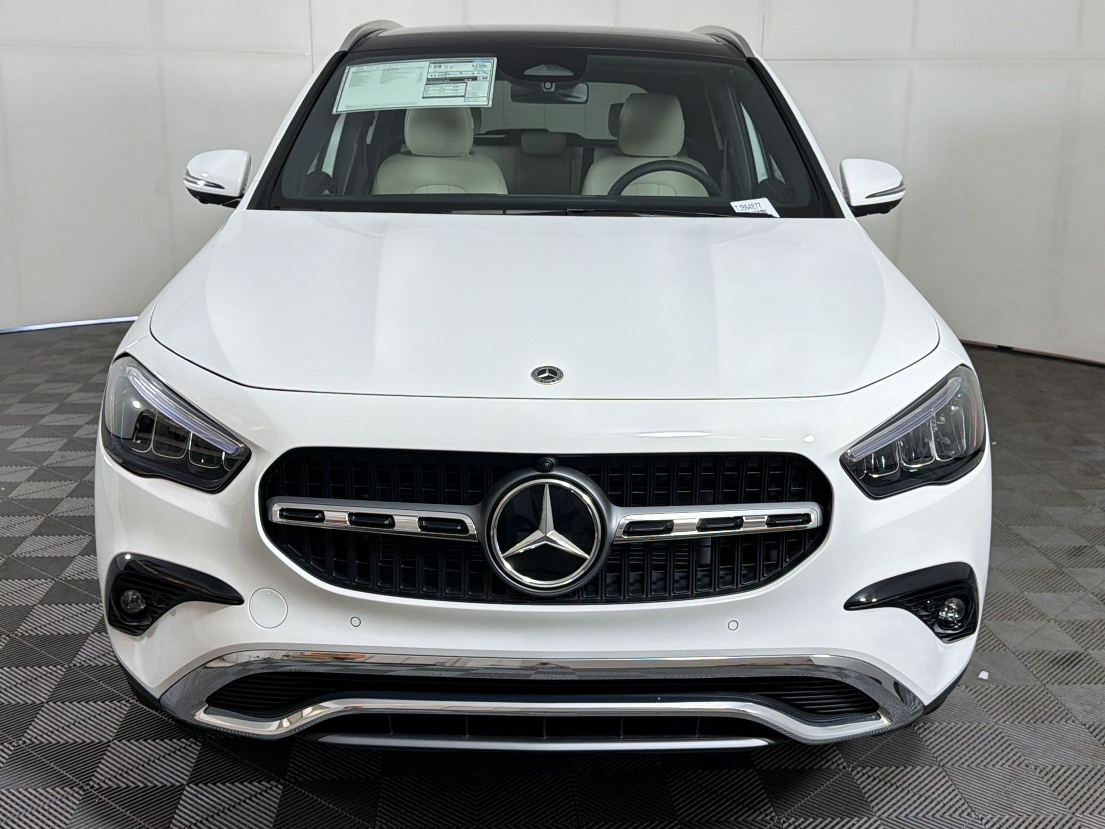 Used 2026 Mercedes-Benz GLA 250 4MATIC image 6