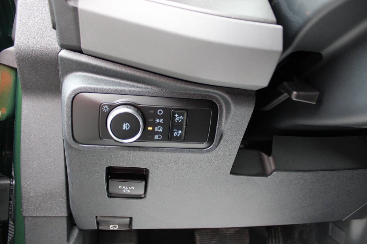 Used 2024 Ford Bronco Black Diamond image 20