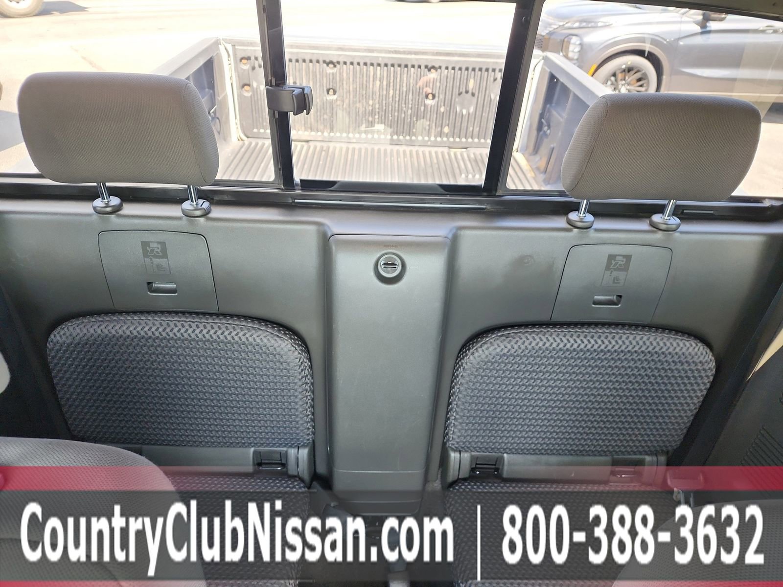 Used 2014 Nissan Frontier SV AWD/4WD image 18