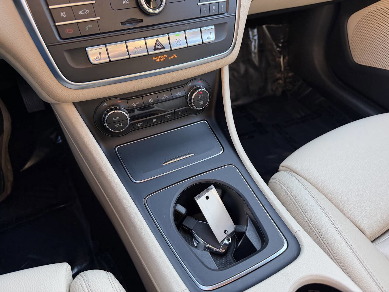 Used 2017 Mercedes-Benz CLA 250 4MATIC image 12